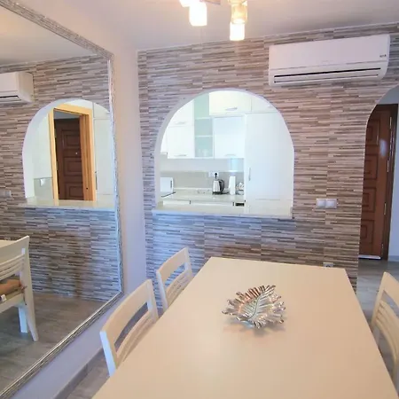 Vcari0406 Apartman *